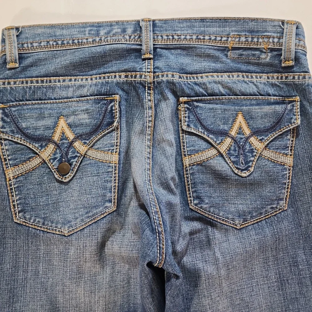 DKNY California Mens Jeans 34x30 Blue Relaxed Straight Flap Pocket Embroidered